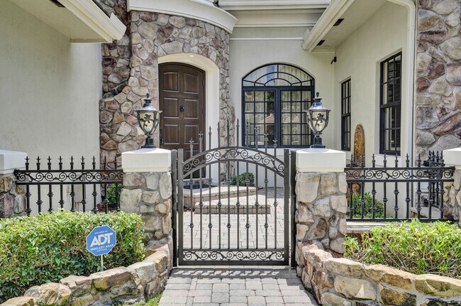 Building Photo - 9210 Equus Cir