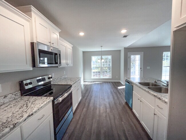 Building Photo - 354 S Bridgeport Dr