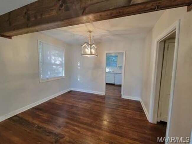 Building Photo - 7 Calhoun Rd