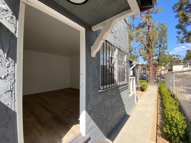 Building Photo - 4080-4084 Leimert Blvd (On sale)