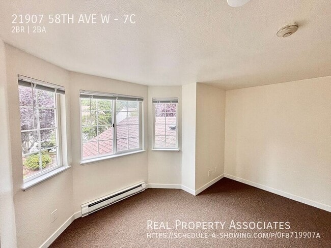 Building Photo - 21907 58th Ave W