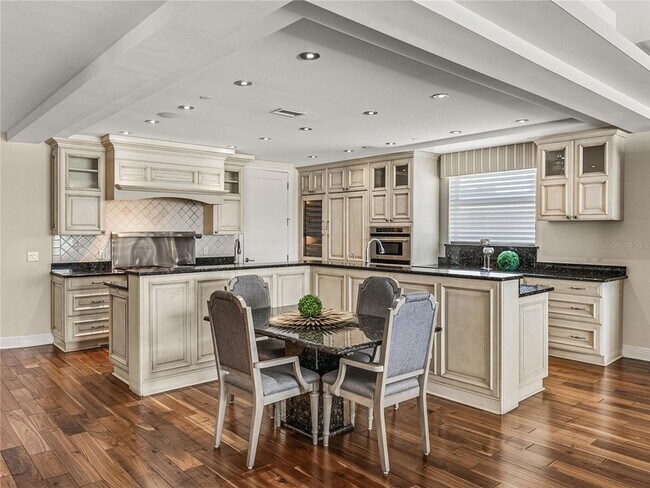 Building Photo - 3910 Gulf Blvd