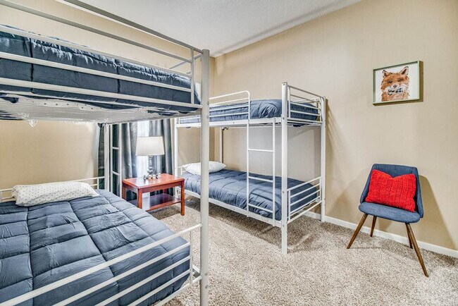 Building Photo - 5315 Cambria Dr