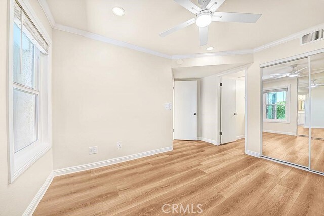 Building Photo - 1074 Calle Del Cerro