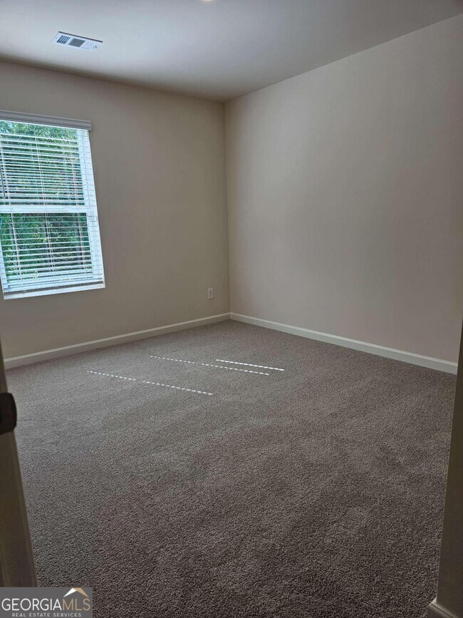 Building Photo - 45 Embry Blvd