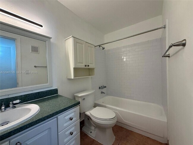 Building Photo - 8607 SW 68th Ct