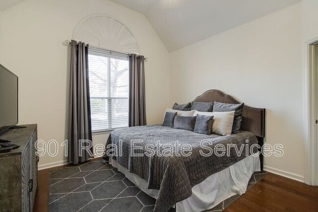 Building Photo - 1417 Island Town Dr