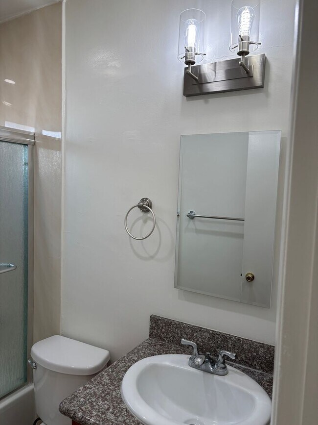 Interior Photo - Tyler, 1111