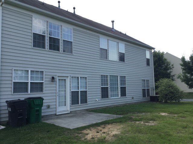 Building Photo - 2016 Arbor Vista Dr