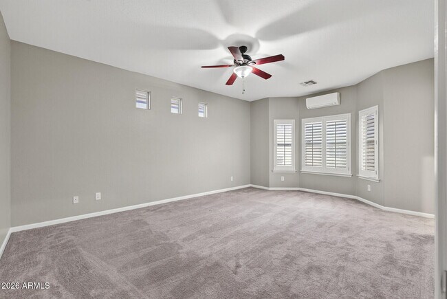 Building Photo - 10639 W Alex Ave