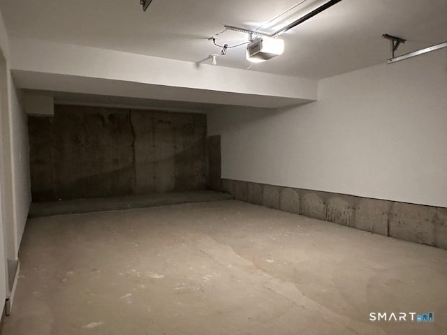 Building Photo - 62 Soundview Ave