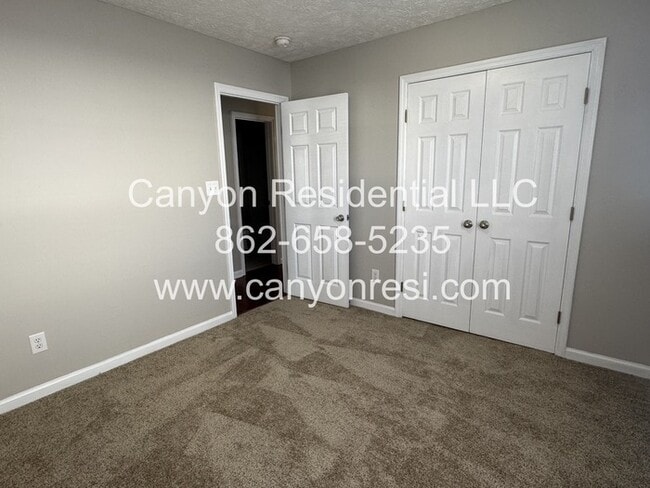 Building Photo - 1435 Oldstead Dr