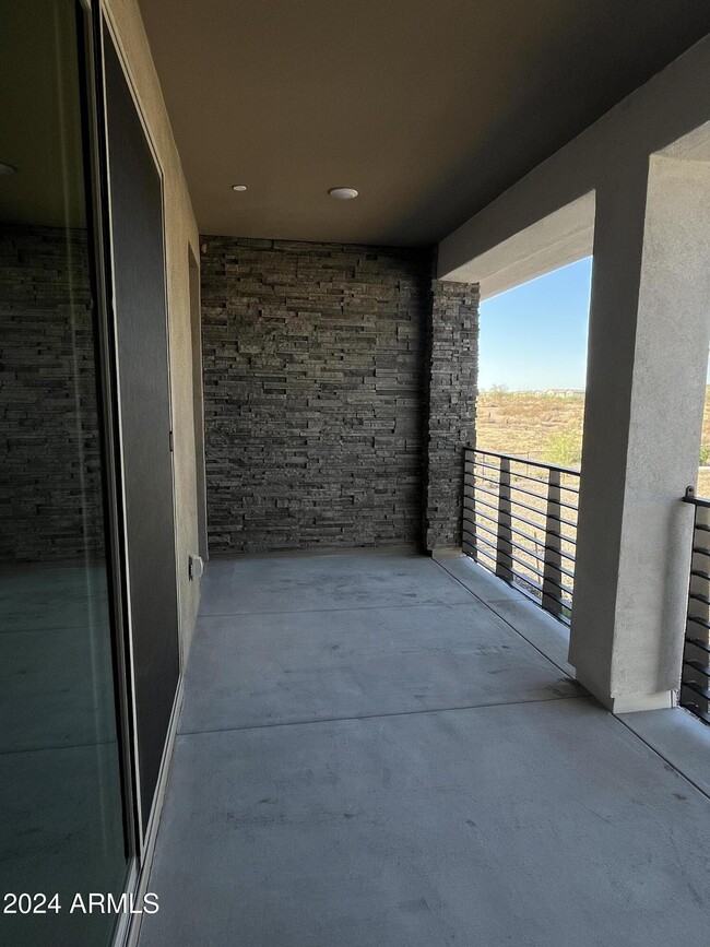 Building Photo - 2121 Sonoran Desert Dr