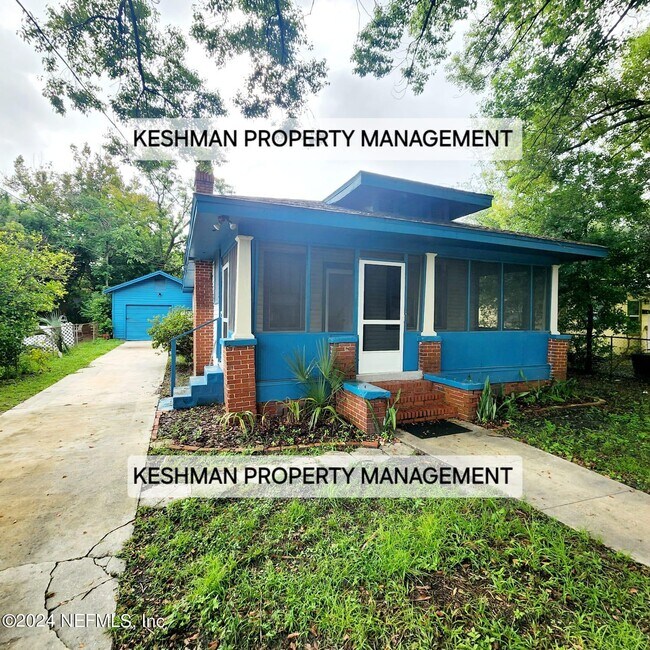 Primary Photo - 1735 Brackland St