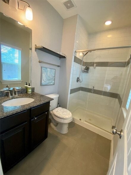 Building Photo - 12279 Oxford Cres Cir
