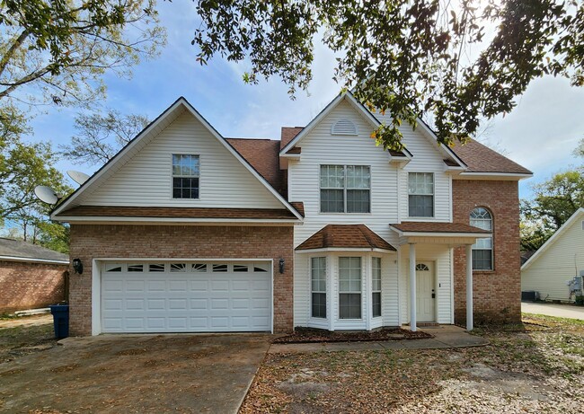 Primary Photo - 1504 Beachview Dr