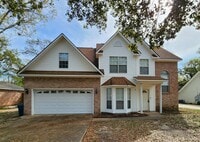 Building Photo - 1504 Beachview Dr
