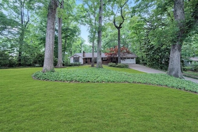 Building Photo - 5592 Colton Dr NE