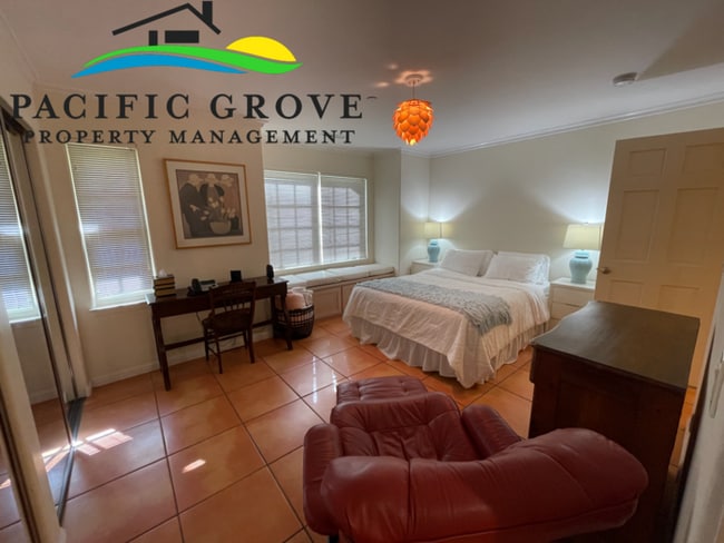 Building Photo - Beautiful Mediterranean 2-Bedroom House in...