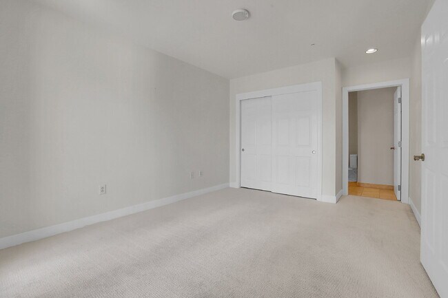 Building Photo - $3,095.00, stunning 2-bedroom, 2-bathroom ...