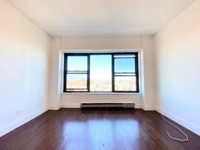 Building Photo - 0 bedroom in New York NY 10027