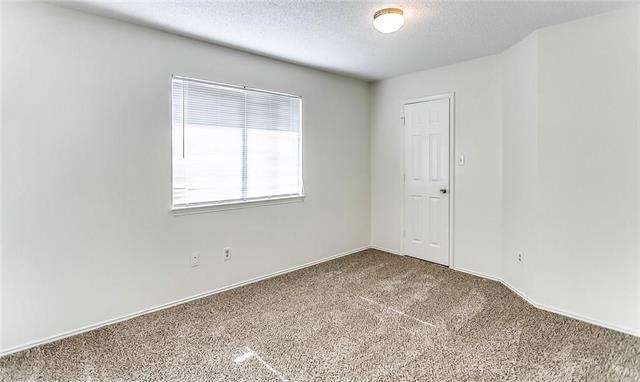 Building Photo - 6805 Canoe Ln