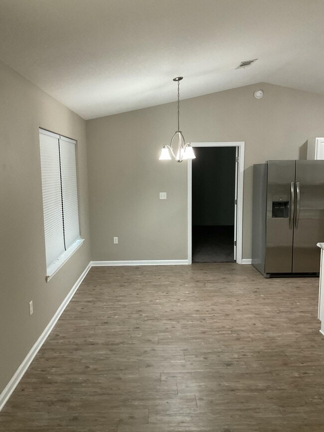 Building Photo - 2856 Shoffner Ave