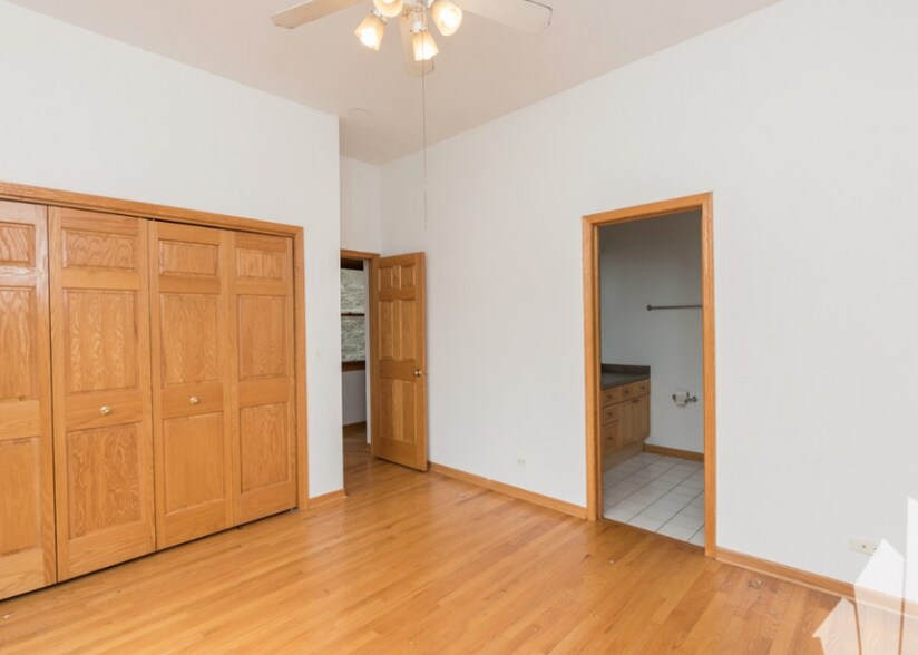 Building Photo - 2714 N Wayne Ave