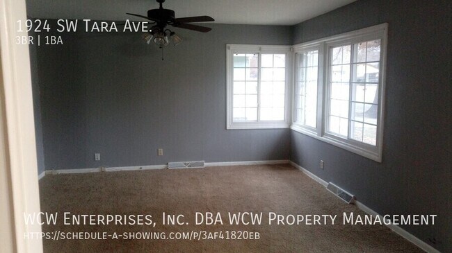 Building Photo - 1924 SW Tara Ave