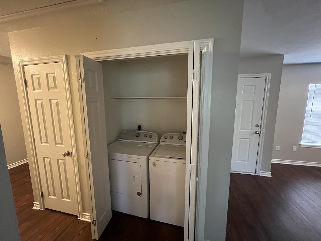 Building Photo - 112 Highland Dr