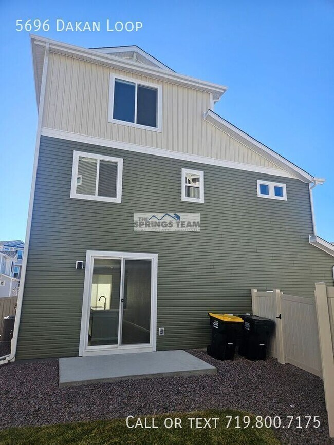 Building Photo - 5696 Dakan Lp