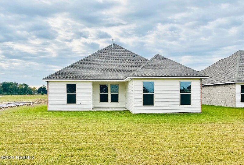 Building Photo - 110 Nandina Dr