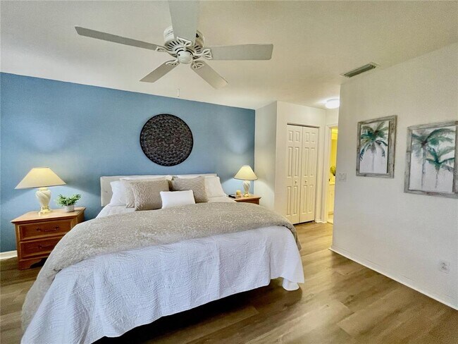 Building Photo - 5800 Sabal Trace Dr