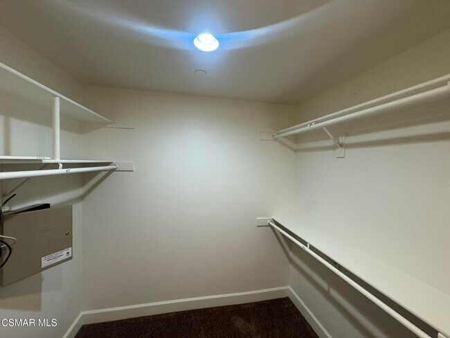 Building Photo - 14412 Killion St