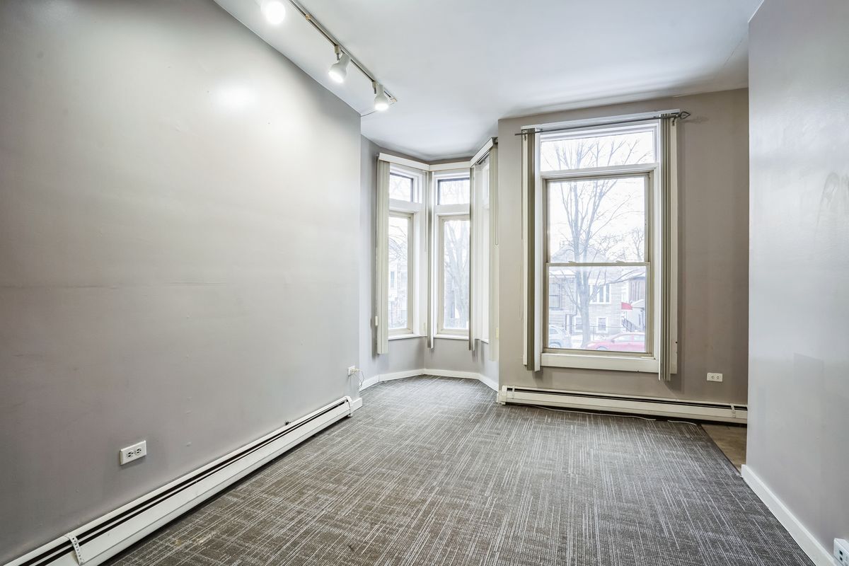 Building Photo - 2943 S Canal St