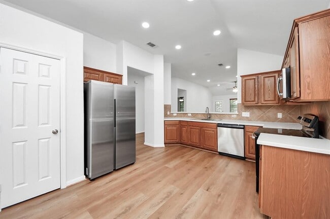 Building Photo - 14623 Cypress Cottage Ct