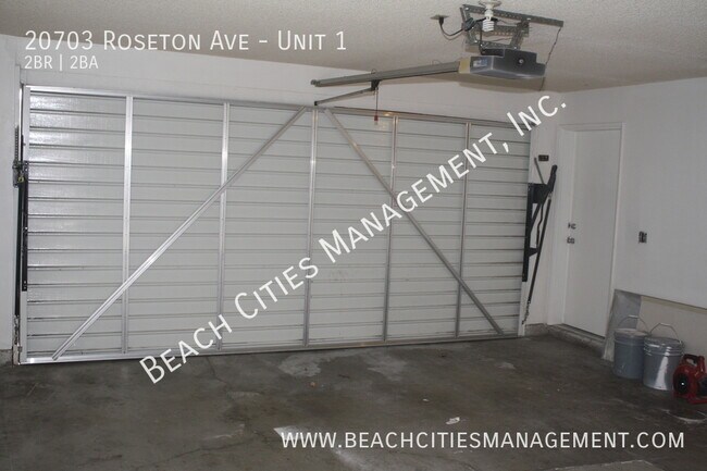 Building Photo - 20703 Roseton Ave