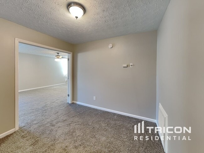 Building Photo - 138 Oak Grove Pl