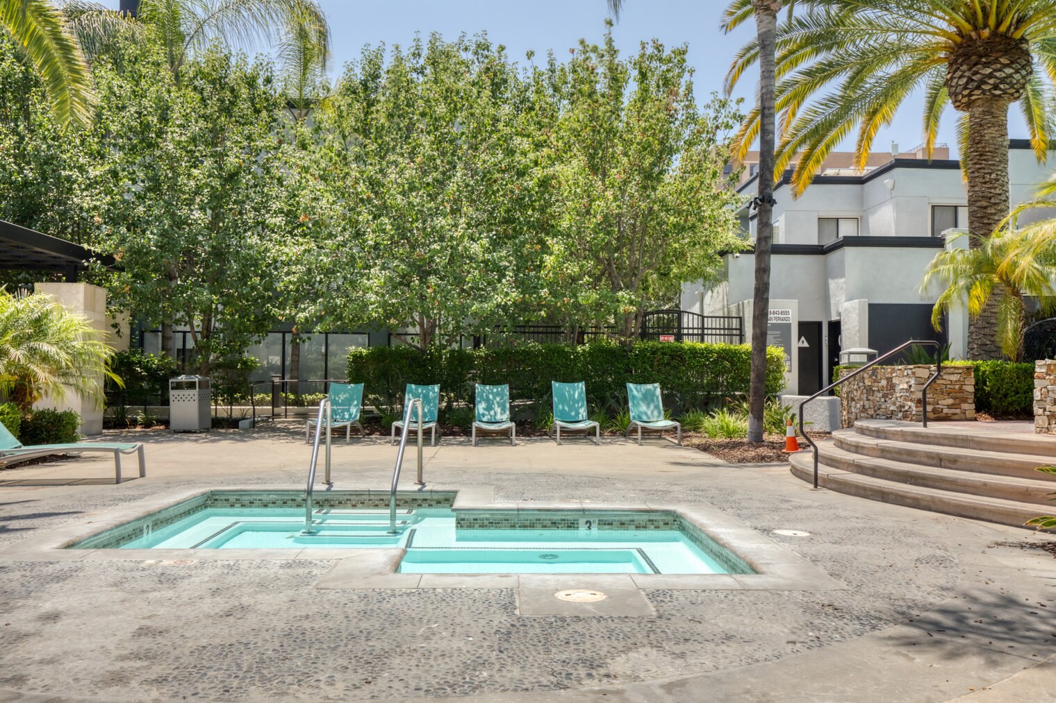 Building Photo - 250 S San Fernando Blvd