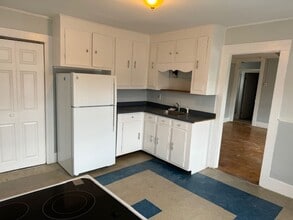 Building Photo - 22 West St