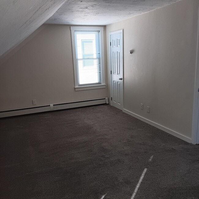 Building Photo - 4 Sawyer Pl