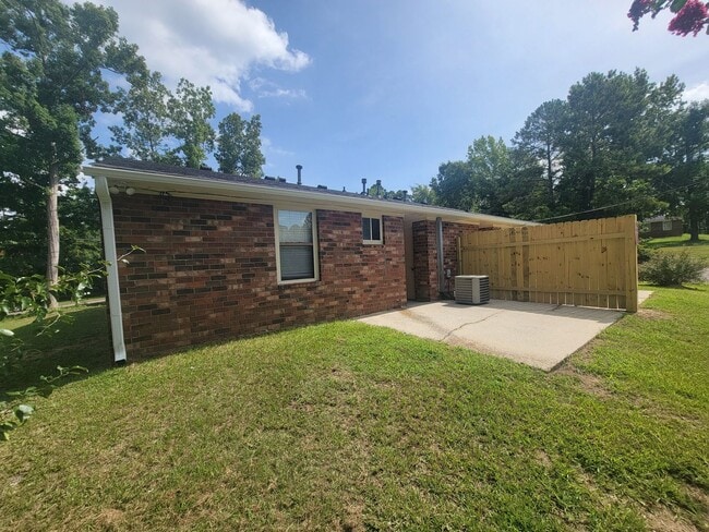 Building Photo - """~134 Stoneybrooks Place