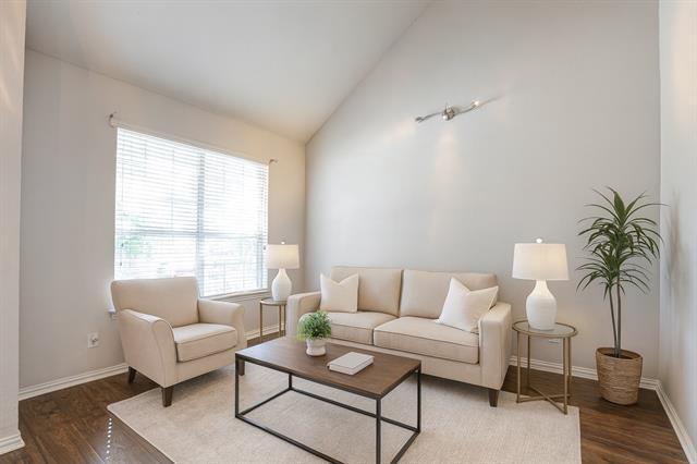 Building Photo - 12480 Leaflet Dr