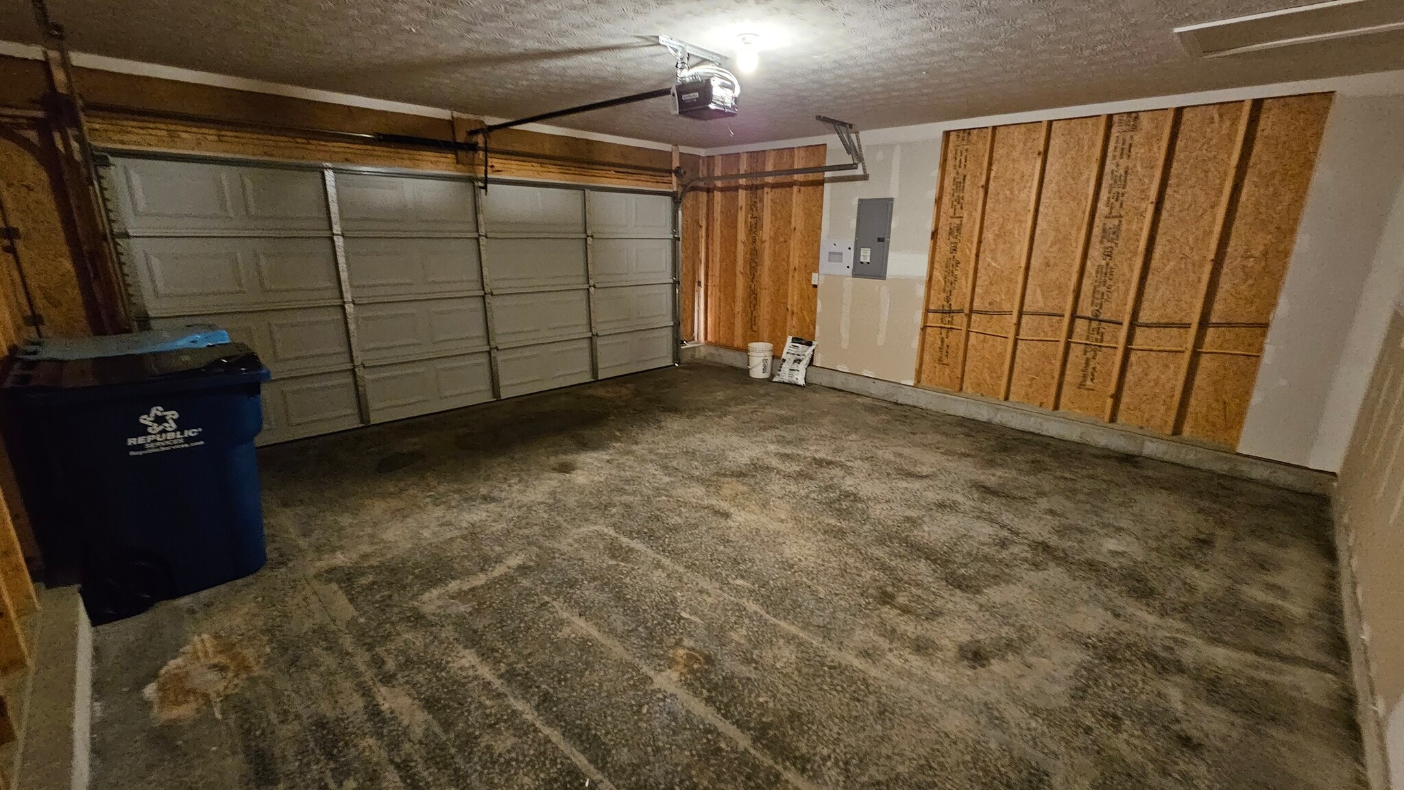 Garage - 4209 Tingle Dr