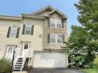 Building Photo - 6422 Lindsey Ln
