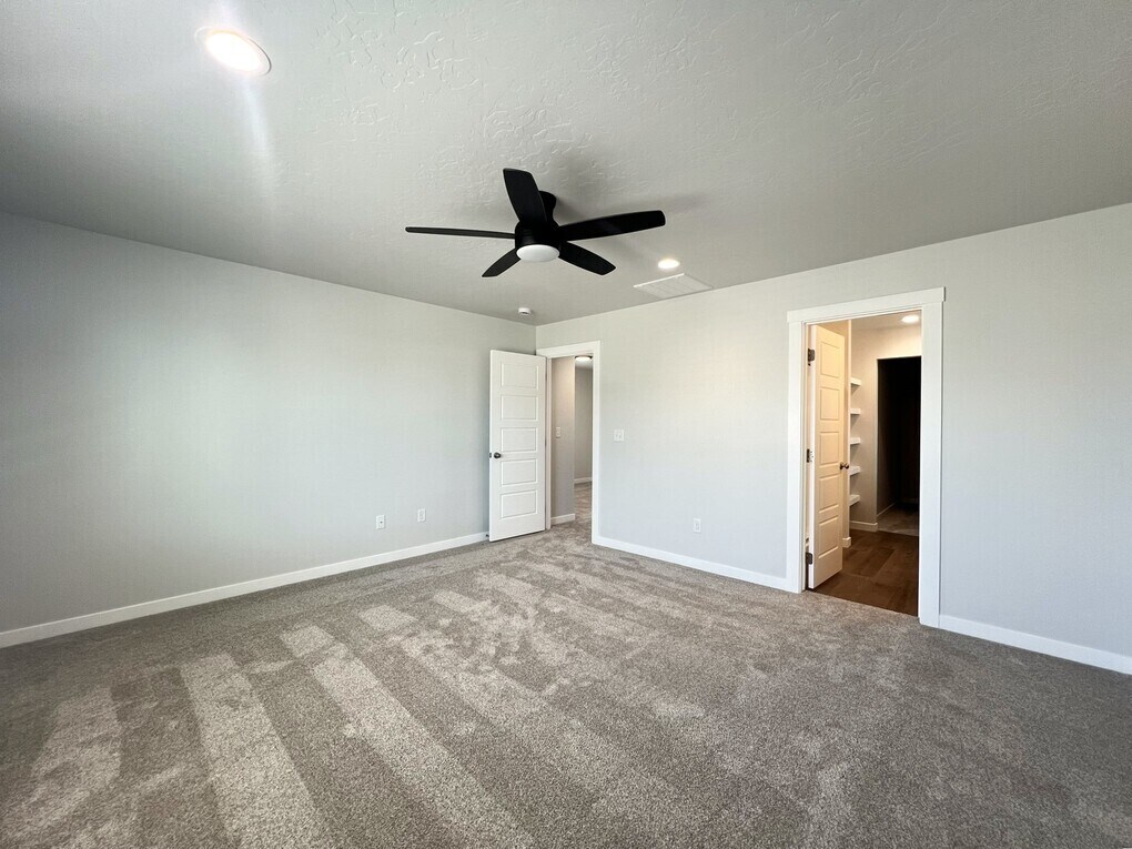 Building Photo - 3089 E Mossy Creek Dr