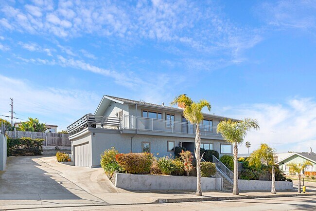 Building Photo - Timeless 4BR/2BA Corner-Lot Home, Perched on the Hills of Ocean Beach. Sweeping Ocean Views