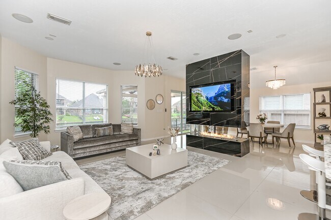 Building Photo - 18022 Dunoon Bay Point Ct