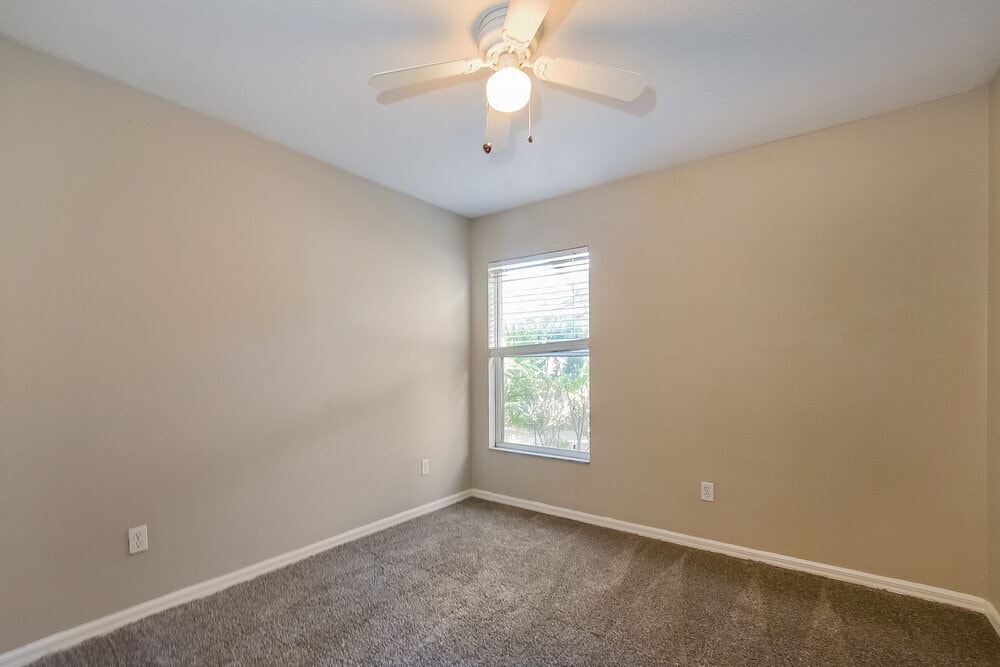 Building Photo - 232 Valley Edge Dr