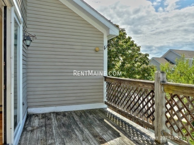 Building Photo - 307 Garland St